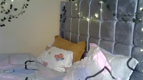 Snapshot of xalia_caramel chatting on 07-13-26, 09:39 Alexa online show from 07-13-26, 09:39
