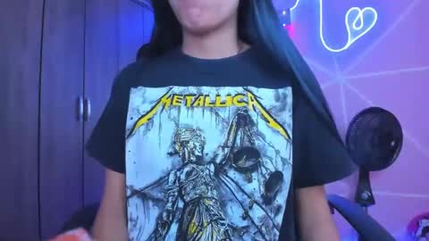 XALLYSONX online show from 01-18-25, 05:37