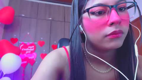 Snapshot of xallysonx_ chatting on 02-17-26, 11:29 XALLYSONX online show from 02-17-26, 11:29