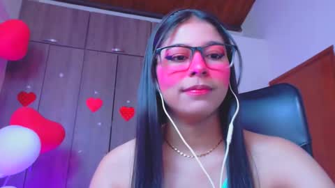 Snapshot of xallysonx_ chatting on 02-25-26, 12:04 XALLYSONX online show from 02-25-26, 12:04