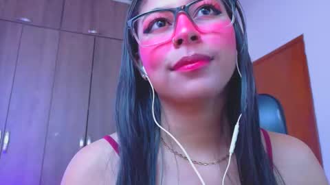 Snapshot of xallysonx_ chatting on 03-05-26, 04:36 XALLYSONX online show from 03-05-26, 04:36