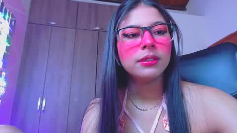 Snapshot of xallysonx_ chatting on 03-06-26, 12:12 XALLYSONX online show from 03-06-26, 12:12