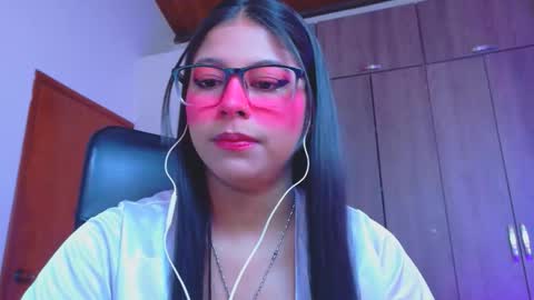 Snapshot of xallysonx_ chatting on 03-16-26, 11:47 XALLYSONX online show from 03-16-26, 11:47