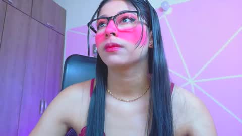 Snapshot of xallysonx_ chatting on 03-22-26, 11:35 XALLYSONX online show from 03-22-26, 11:35