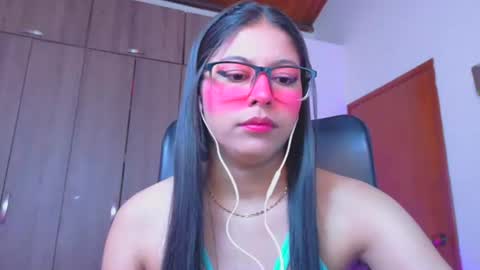 XALLYSONX online show from 06-17-26, 11:45