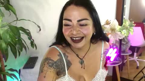 Snapshot of xamara1124 chatting on 02-23-25, 10:31 XAMARA1124 online show from 02-23-25, 10:31