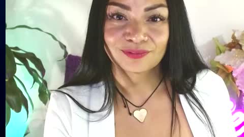 Snapshot of xamara1124 chatting on 03-08-25, 02:23 XAMARA1124 online show from 03-08-25, 02:23