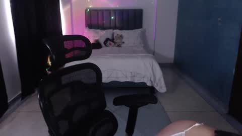 xambar_22x online show from 11-25-25, 10:21