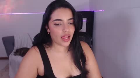 Snapshot of xambar_22x chatting on 06-11-26, 04:32 xambar_22x online show from 06-11-26, 04:32