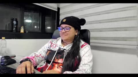 xander_taylor_ online show from 10-16-25, 04:46