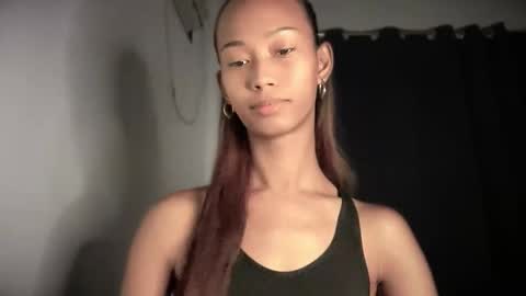 Cassandra online show from 12-22-25, 07:33