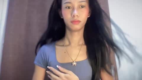 Snapshot of xandraluxe_xoxo chatting on 02-23-26, 12:52 Cassandra online show from 02-23-26, 12:52
