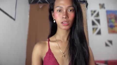 Snapshot of xandraluxe_xoxo chatting on 02-28-26, 01:17 Cassandra online show from 02-28-26, 01:17