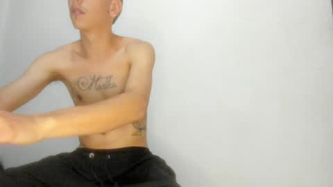 Snapshot of xandressex chatting on 12-29-24, 11:18 Andres online show from 12-29-24, 11:18