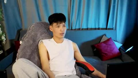 Snapshot of xannell chatting on 02-04-26, 01:50 Elvin online show from 02-04-26, 01:50