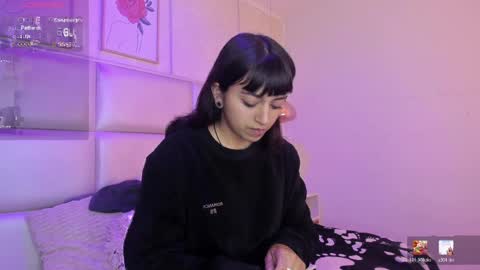 Snapshot of xara_u chatting on 04-04-26, 09:45 xara_u online show from 04-04-26, 09:45