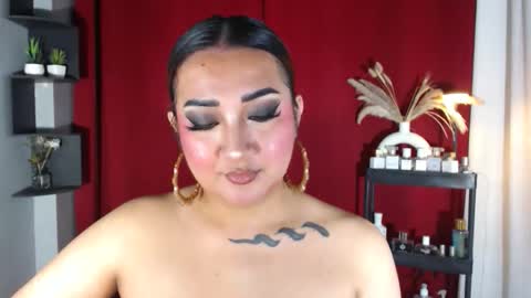 Nira   NOT INTO CHEAP GUYS  online show from 09-22-25, 11:40