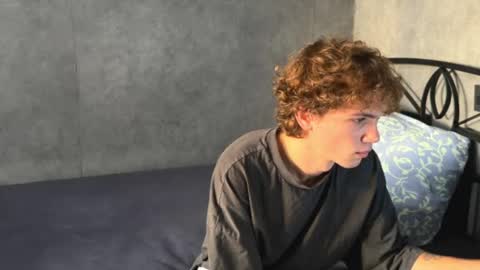 Xavier  PVT open  online show from 10-10-25, 04:11