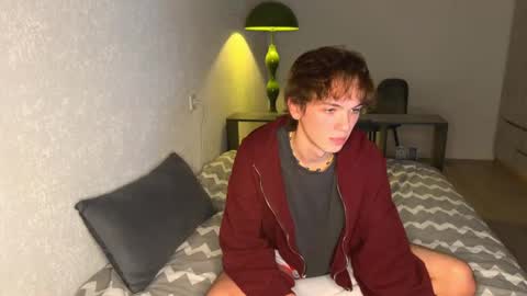 Xavier  PVT open  online show from 02-11-26, 03:28