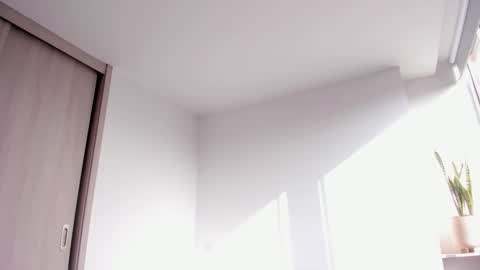 Xavier online show from 02-07-25, 01:11