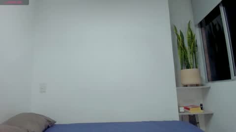 Xavier online show from 10-19-25, 01:39