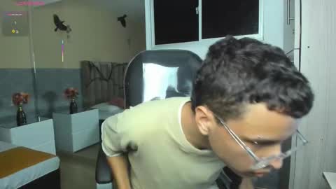 xavier fox   online show from 10-31-25, 05:08