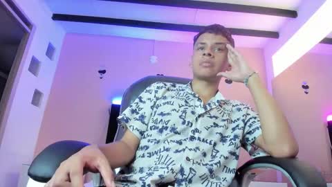 xavier fox   online show from 03-20-26, 07:30