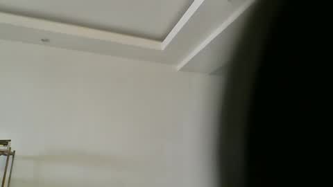 Snapshot of xavii31 chatting on 11-10-25, 05:45 xavii31 online show from 11-10-25, 05:45