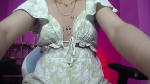 Xayah online show from 12-03-24, 02:05