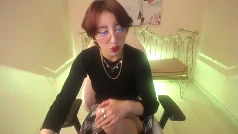 Xayah online show from 01-04-25, 01:31