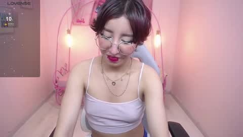 Xayah online show from 01-09-25, 04:17