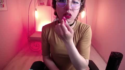 Xayah online show from 02-11-25, 01:30