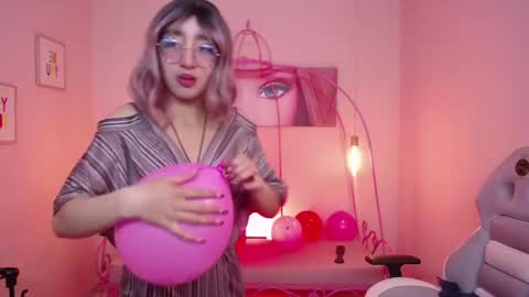 Xayah online show from 02-14-25, 01:51