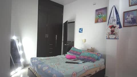 xayah_y_rakan online show from 12-24-24, 11:28