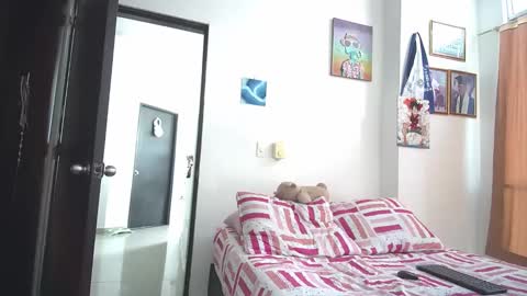 xayah_y_rakan online show from 01-06-25, 03:40