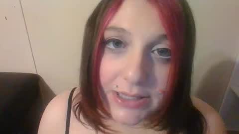 Snapshot of xbabygirlx420 chatting on 10-30-25, 06:04 BabyGirl online show from 10-30-25, 06:04