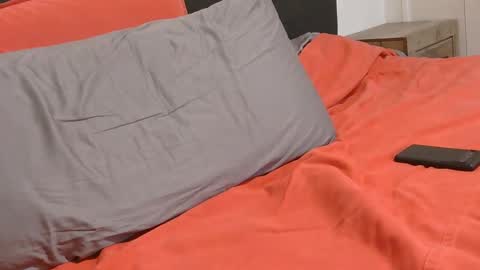 xbigshooter85 online show from 12-15-25, 04:28