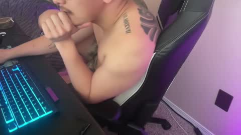 Snapshot of xburst chatting on 02-22-25, 08:20 xburst online show from 02-22-25, 08:20