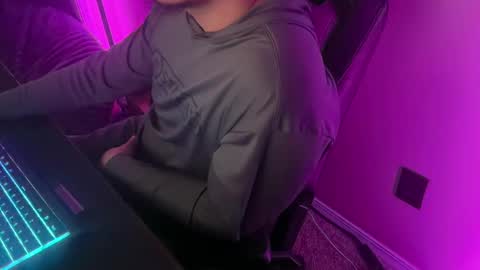 Snapshot of xburst chatting on 02-23-25, 02:29 xburst online show from 02-23-25, 02:29