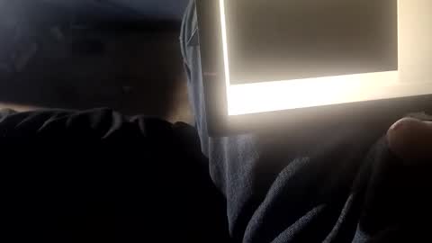 xcfqyiauondf online show from 12-16-25, 03:00