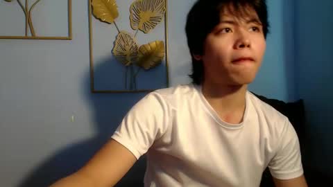 Snapshot of xcharls08 chatting on 06-07-26, 06:28 xcharls08 online show from 06-07-26, 06:28