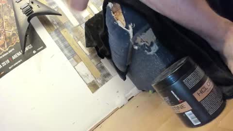 Snapshot of xchris_wildx chatting on 11-06-25, 09:15 Chris Wild online show from 11-06-25, 09:15