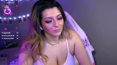 spoil me here  online show from 01-17-25, 03:00