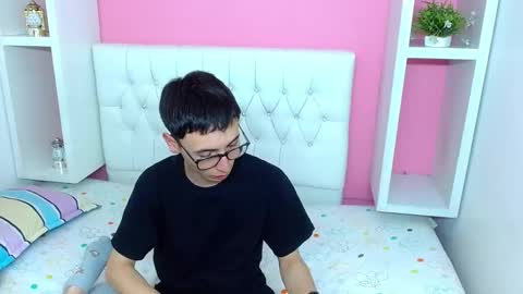 xcoupleplayxx online show from 05-12-26, 03:14