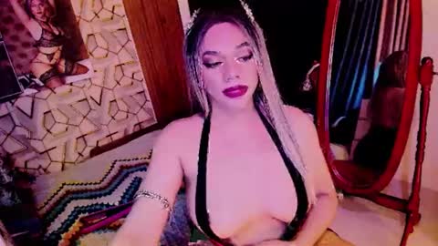 Snapshot of xdirtymistressx chatting on 12-17-25, 04:18 XDirtymistressX online show from 12-17-25, 04:18