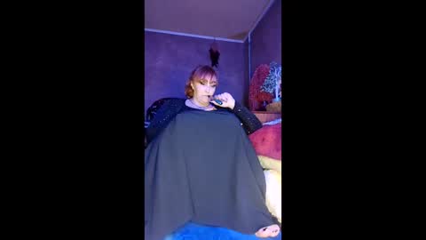 Xelenaxcbbs online show from 04-24-26, 08:33