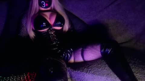 Ella online show from 02-23-26, 07:55