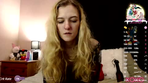 Snapshot of xelliee_rosex chatting on 12-21-24, 10:30 EllieeRose online show from 12-21-24, 10:30