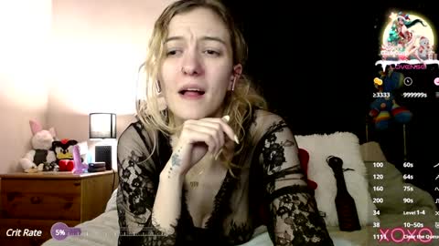 Snapshot of xelliee_rosex chatting on 12-28-24, 05:44 EllieeRose online show from 12-28-24, 05:44