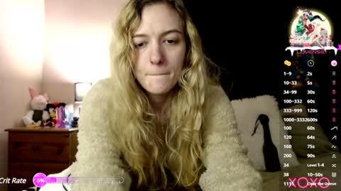 Snapshot of xelliee_rosex chatting on 01-11-25, 06:35 EllieeRose online show from 01-11-25, 06:35